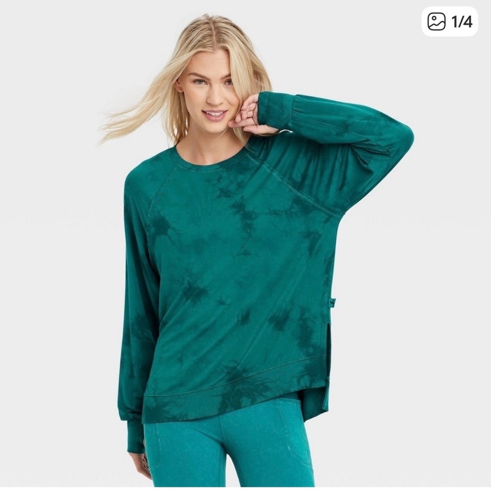 Joy Lab Tie Dye Teal Lightweight Sweatshirt. Size‎ medium.